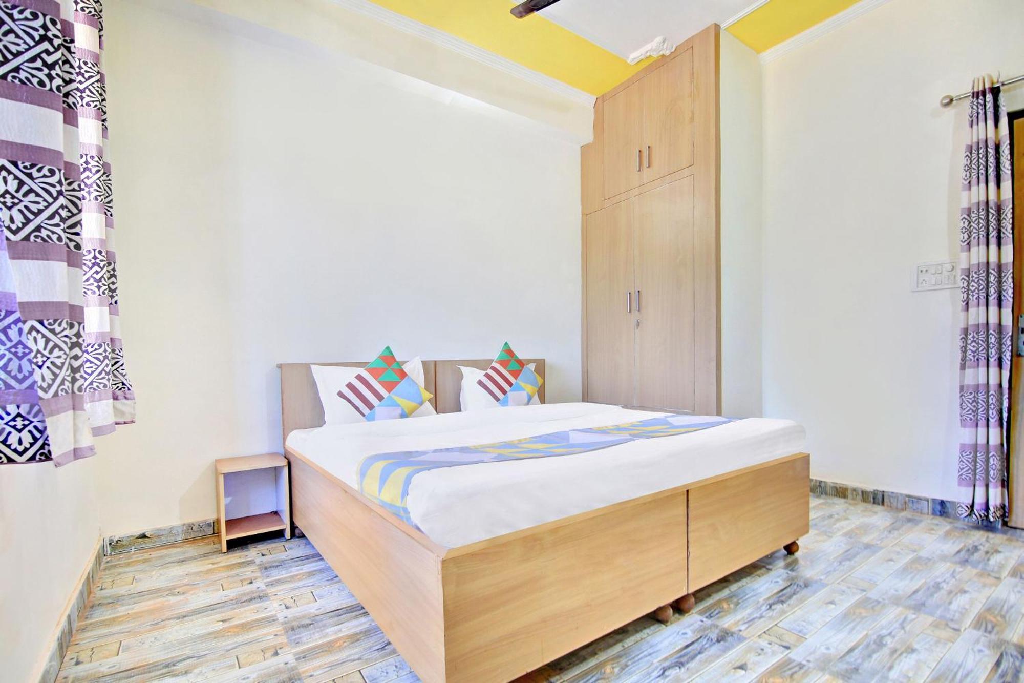 Home 78802 Balaji Bhawan Jhajra Luaran gambar