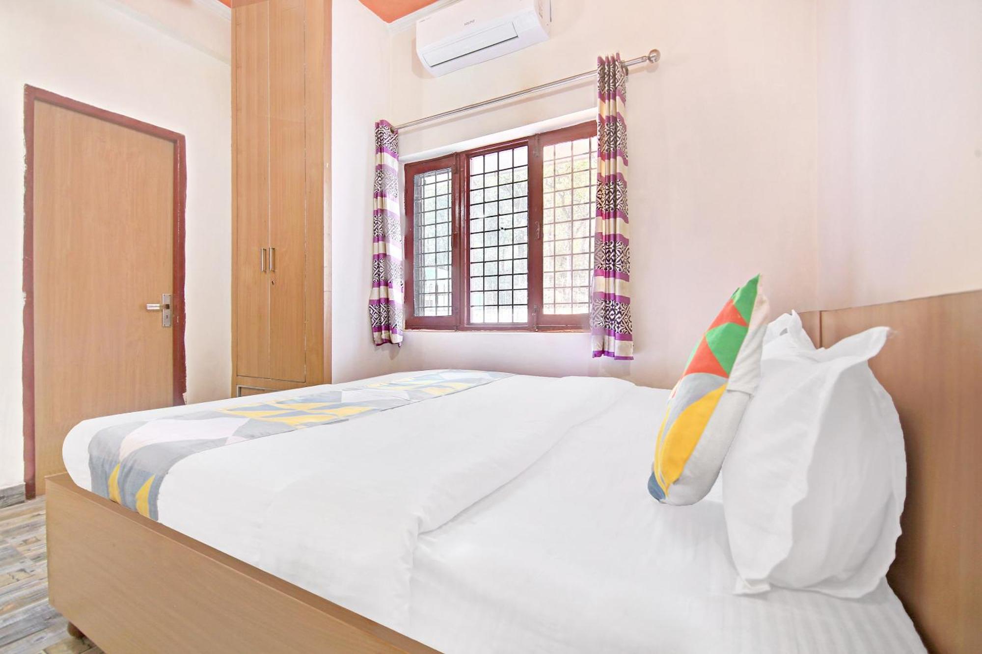 Home 78802 Balaji Bhawan Jhajra Luaran gambar