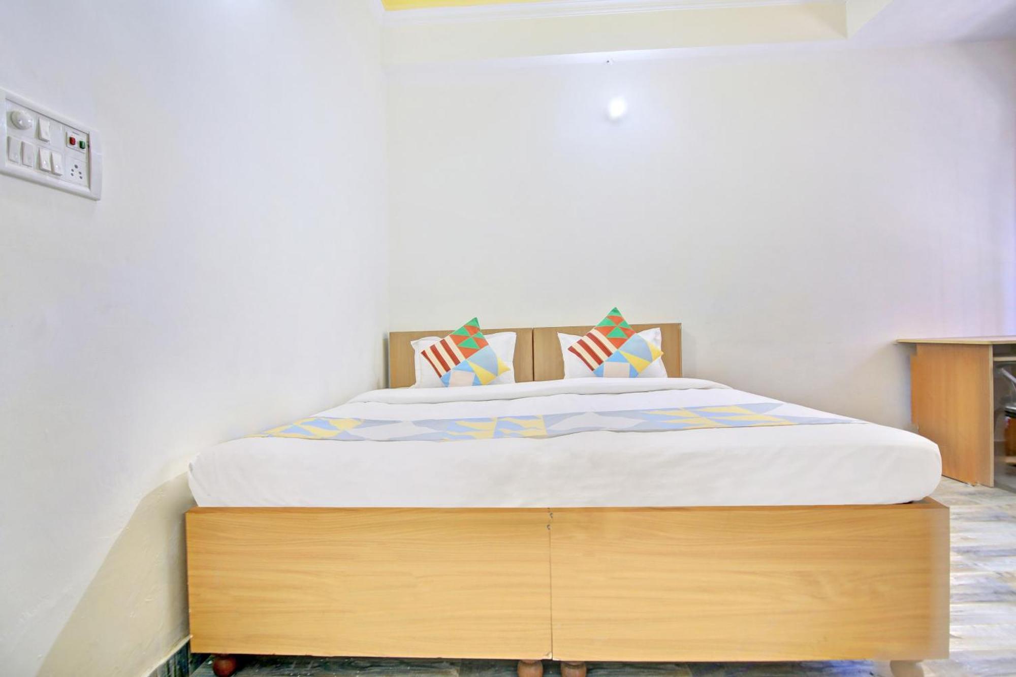Home 78802 Balaji Bhawan Jhajra Luaran gambar